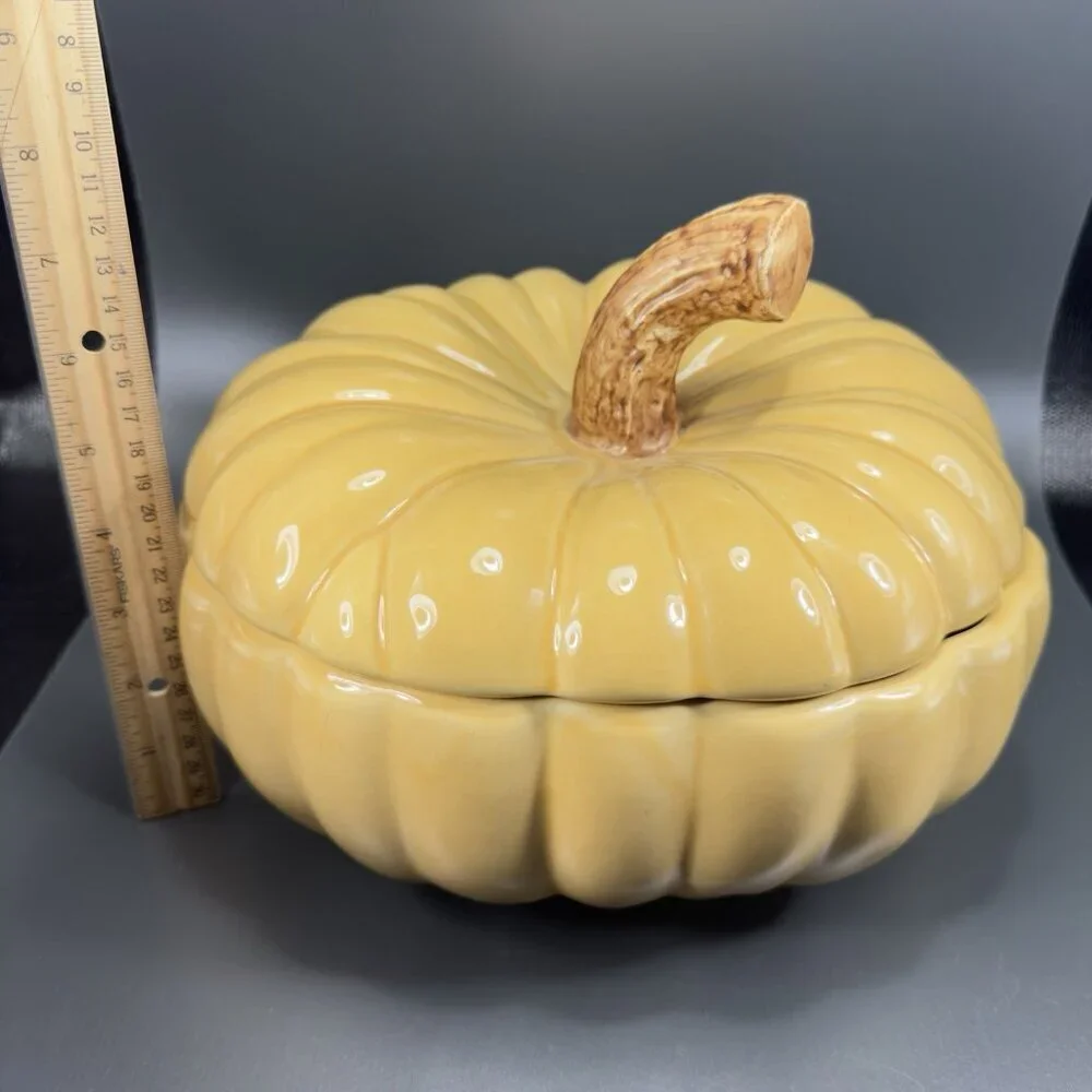 Williams Sonoma Large Pumpkin Canister Jar Container Cookie Jar Covered Dish VTG